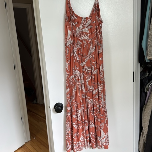 Wild fable salmon pink/mauve floral midi dress - Picture 4 of 5